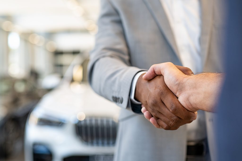 What Do Car Buyers Look For In a Car Dealership?