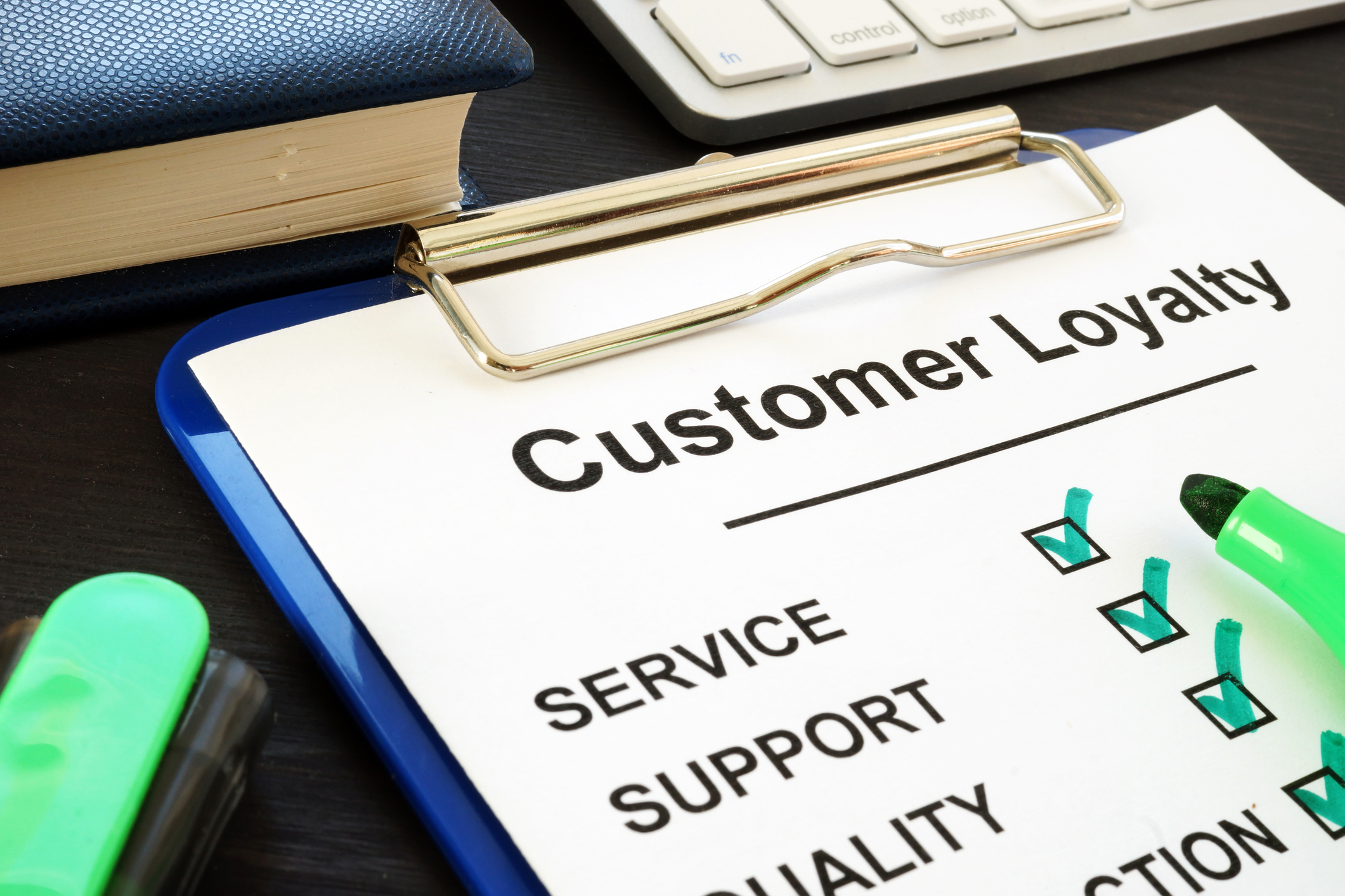 How Car Salesperson Can Build Customer Loyalty at a Dealership